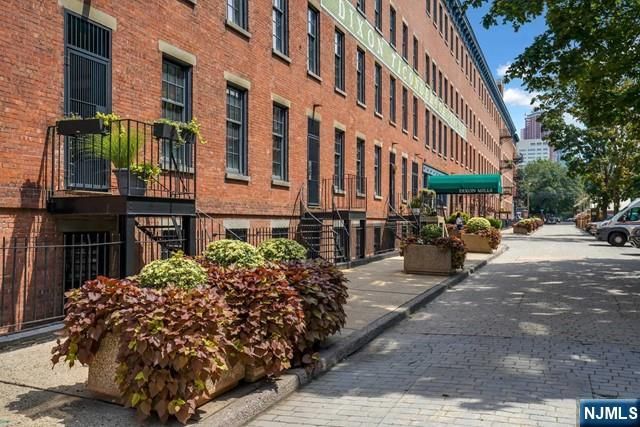 167 Wayne Street 403, Jersey City, NJ 07302