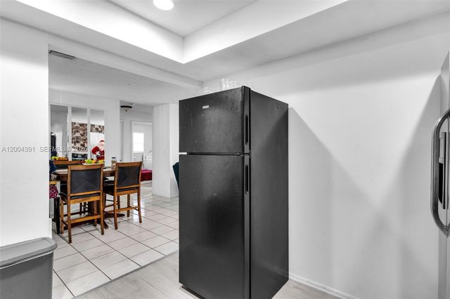 2321 NW 47th Ave, Lauderhill, FL 33313