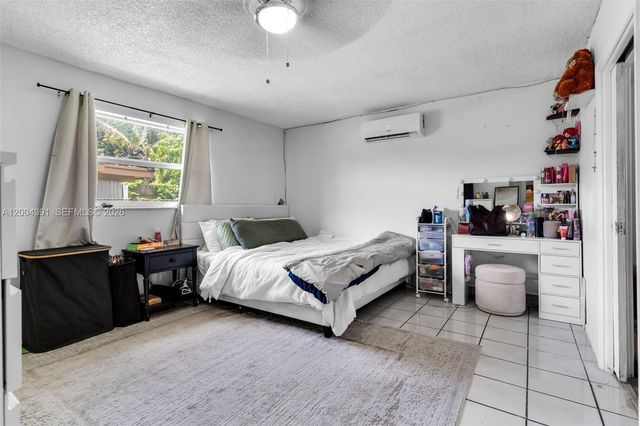 2321 NW 47th Ave, Lauderhill, FL 33313