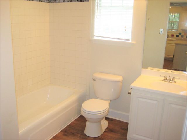 516 Arlington Drive Apt B7, Charleston, SC 29414