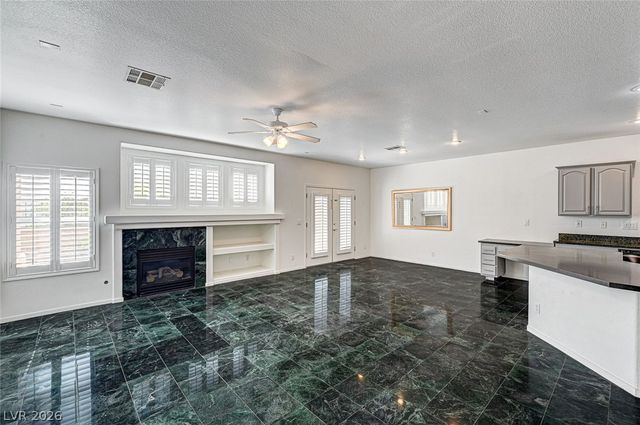 900 Royal Plum Lane, Las Vegas, NV 89144