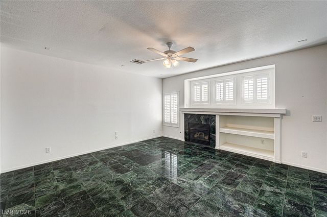 900 Royal Plum Lane, Las Vegas, NV 89144