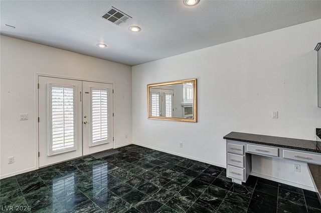 900 Royal Plum Lane, Las Vegas, NV 89144