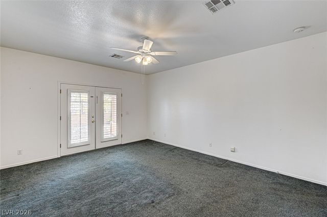 900 Royal Plum Lane, Las Vegas, NV 89144