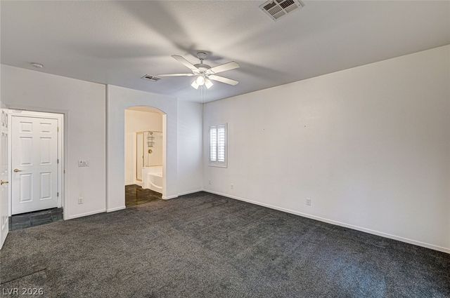 900 Royal Plum Lane, Las Vegas, NV 89144