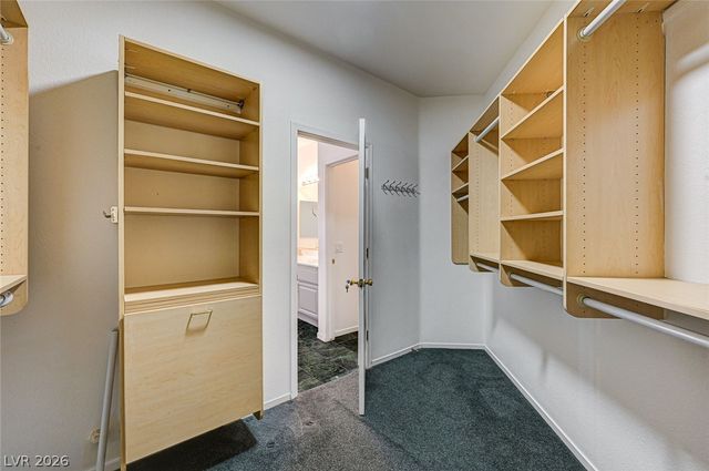 900 Royal Plum Lane, Las Vegas, NV 89144