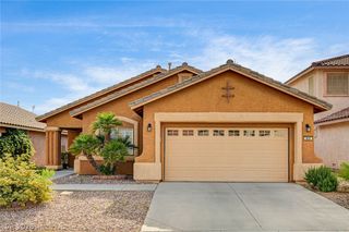 900 Royal Plum Lane, Las Vegas, NV 89144
