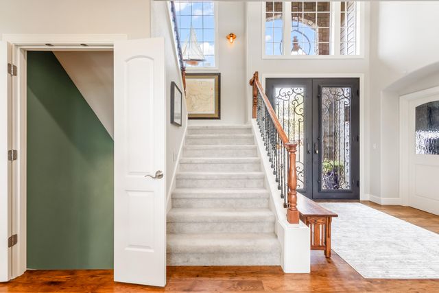 3209 NW Fairway Heights Drive, Bend, OR 97703