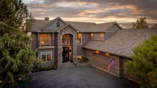 3209 NW Fairway Heights Drive, Bend, OR 97703