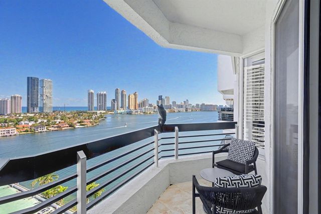 3600 Mystic Pointe Drive Ph16, Aventura, FL 33180