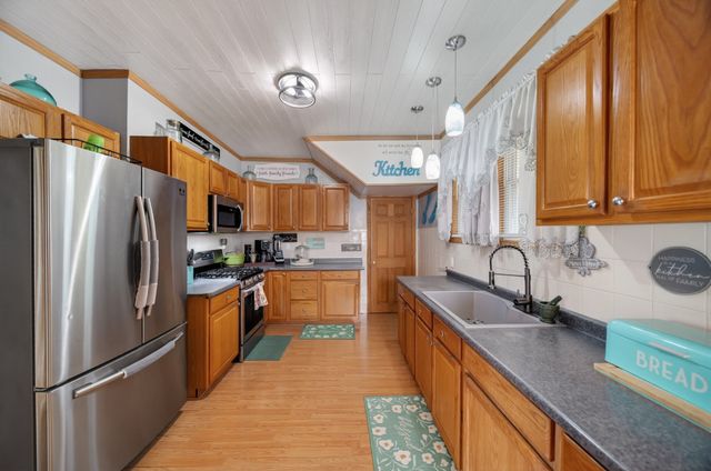 816 E 28TH Street, Erie, PA 16504