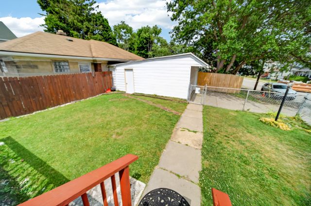 816 E 28TH Street, Erie, PA 16504