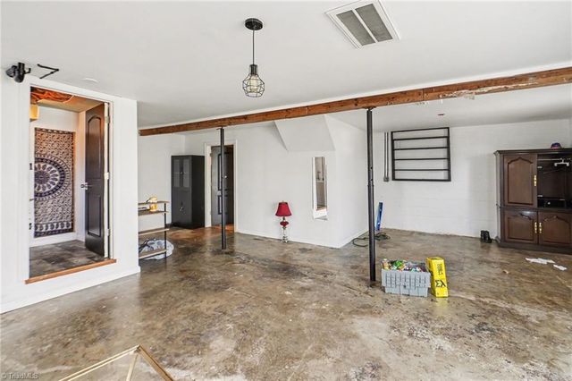 508 Pineywood Road, Thomasville, NC 27360
