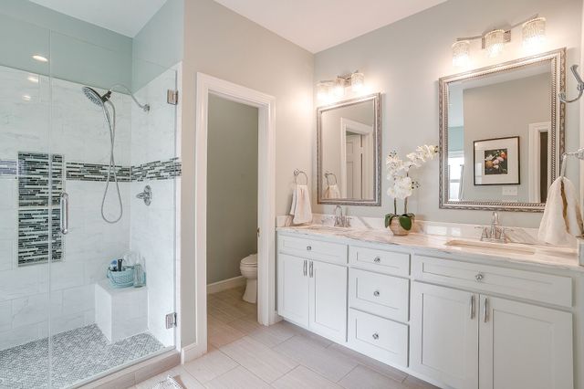 4516 Calmont Avenue, Fort Worth, TX 76107