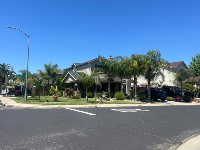 2187 Fountain Square Ave, Manteca, CA 95337