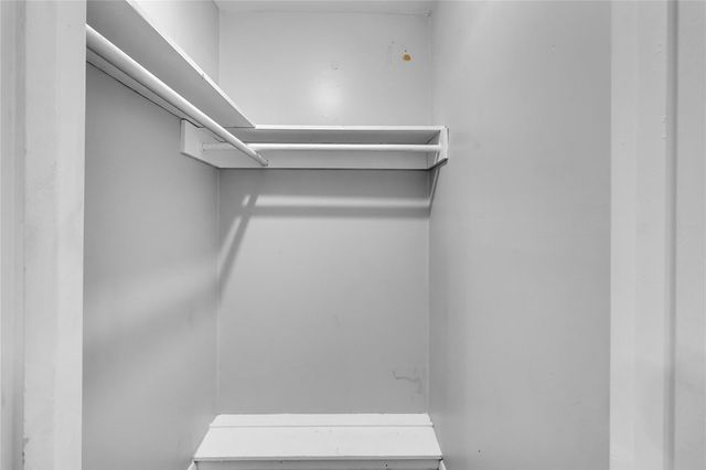 305 Tiegs Street, League City, TX 77573