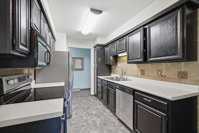 6406 Jacobs Way, Madison, WI 53711