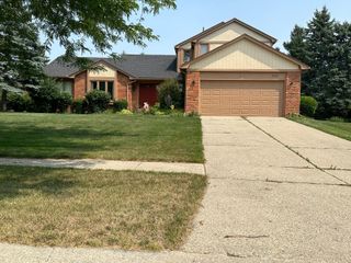 5470 Cheltenham Drive, City Of Troy, MI 48098