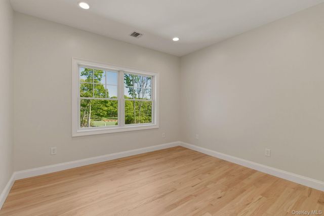 95 Grassy Pond Drive, Smithtown, NY 11787