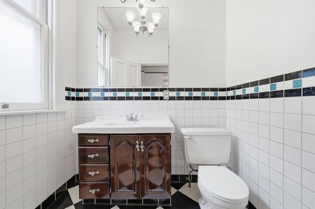 422 Hastings STREET, Point Breeze, PA 15206