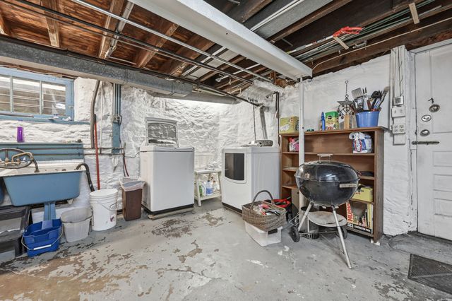 422 Hastings STREET, Point Breeze, PA 15206