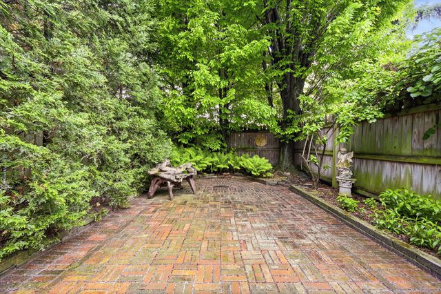 422 Hastings STREET, Point Breeze, PA 15206