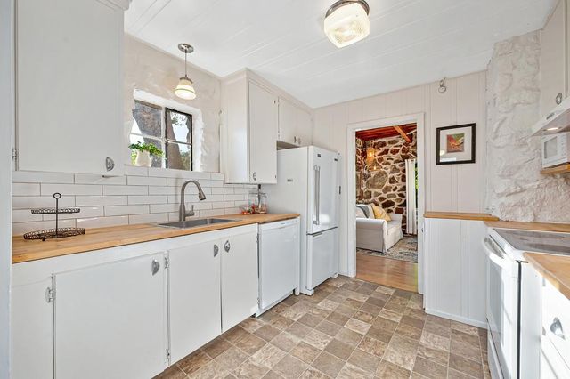 545 Old Airport Rd, Auburn, CA 95603