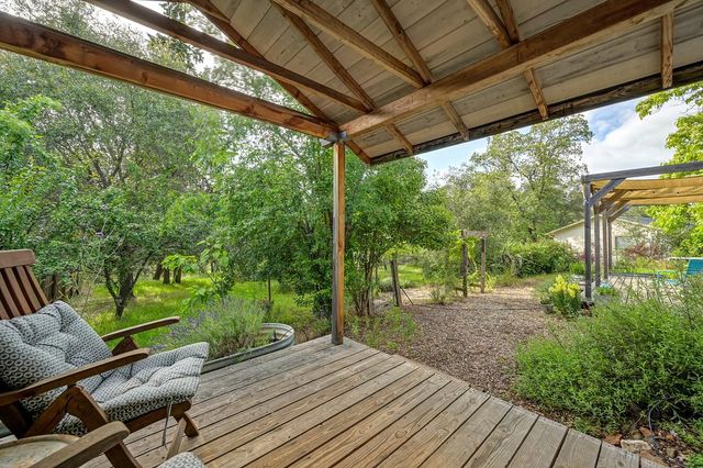 545 Old Airport Rd, Auburn, CA 95603