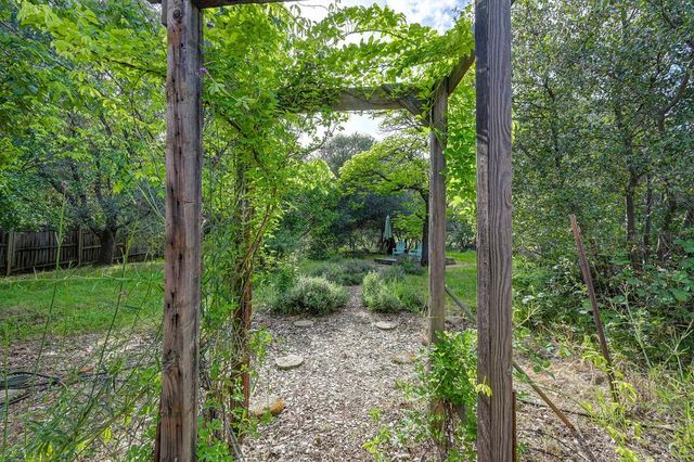 545 Old Airport Rd, Auburn, CA 95603