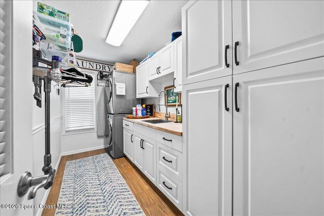 1272 Silver Lake Drive, Melbourne, FL 32940