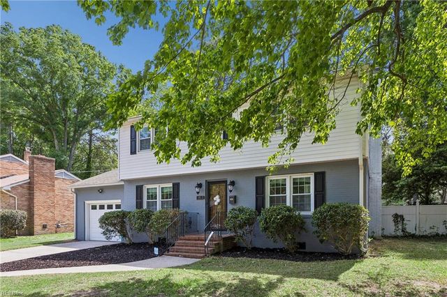 442 Winterhaven DR, Newport News, VA 23606