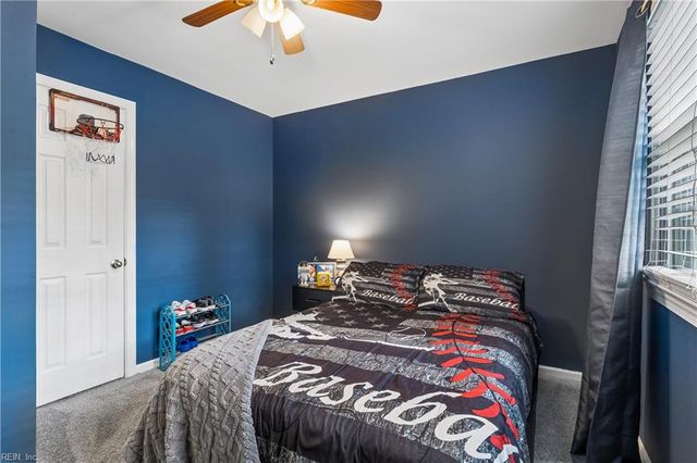 442 Winterhaven DR, Newport News, VA 23606