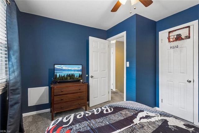 442 Winterhaven DR, Newport News, VA 23606