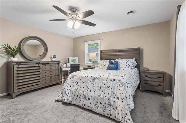 442 Winterhaven DR, Newport News, VA 23606