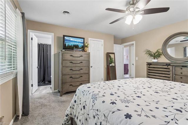 442 Winterhaven DR, Newport News, VA 23606