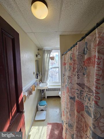 701 N 11TH ST, Reading, PA 19604