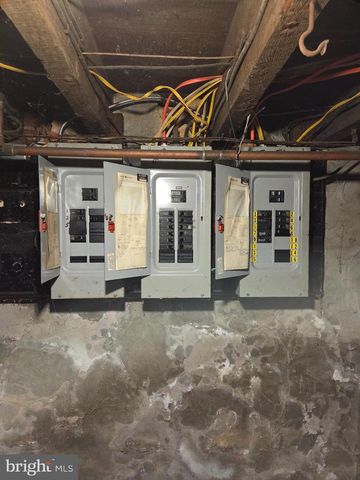 701 N 11TH ST, Reading, PA 19604