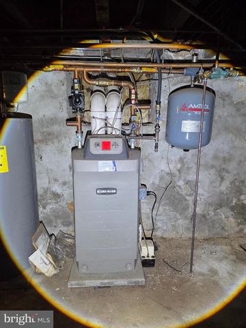 701 N 11TH ST, Reading, PA 19604