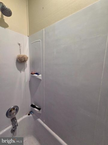 701 N 11TH ST, Reading, PA 19604