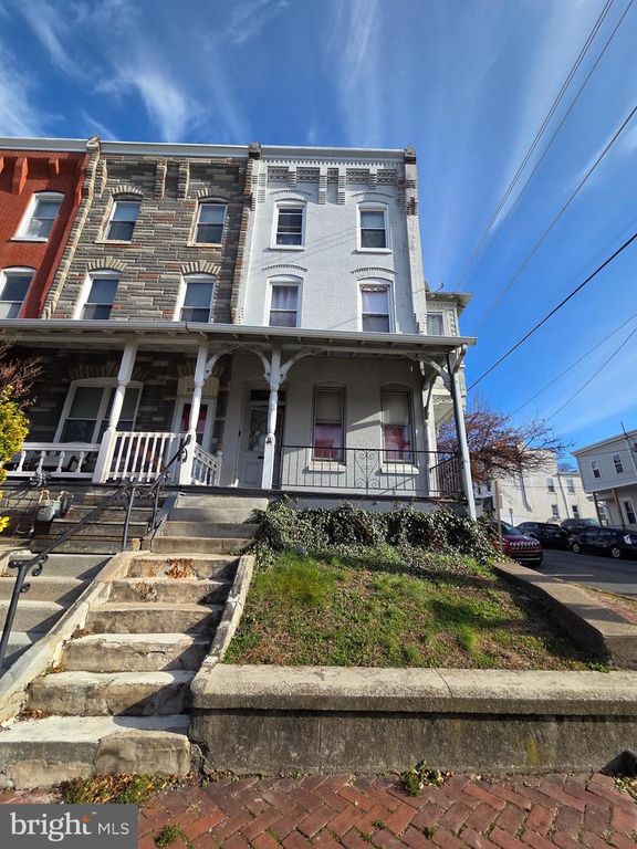 701 N 11TH ST, Reading, PA 19604