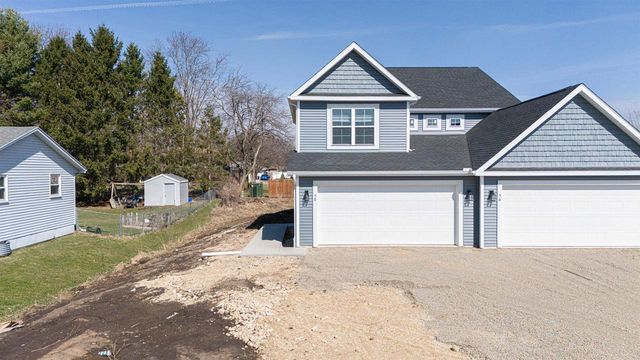 56-58 E Ash Lane, Milton, WI 53563