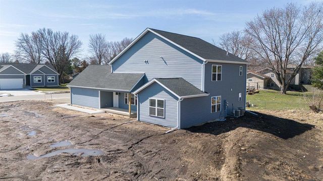 56-58 E Ash Lane, Milton, WI 53563