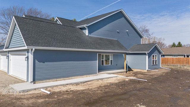 56-58 E Ash Lane, Milton, WI 53563