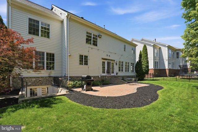 19044 KIPHEART DR, Leesburg, VA 20176