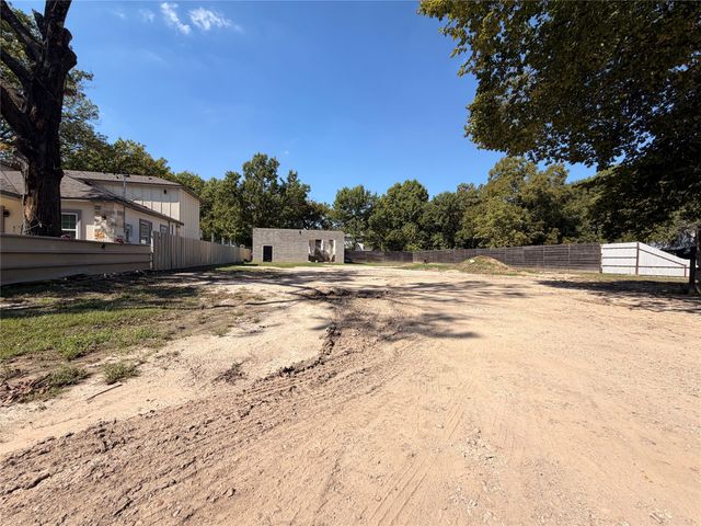 2183 Ben Hur Street, Dallas, TX 75253