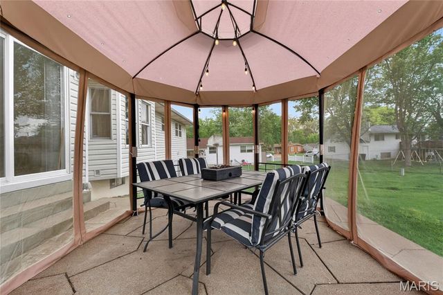 1818 San Pedro, Unincorporated, MO 63026