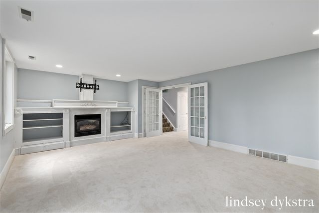 6803 Blue Ridge Drive, Belmont, MI 49306