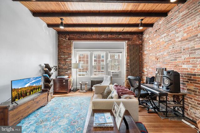 616 S 3RD ST, Philadelphia, PA 19147