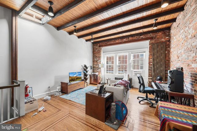 616 S 3RD ST, Philadelphia, PA 19147