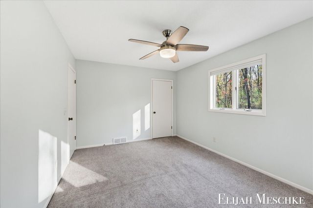 9000 Crooked Crow Road Ne, Ada Twp, MI 49301